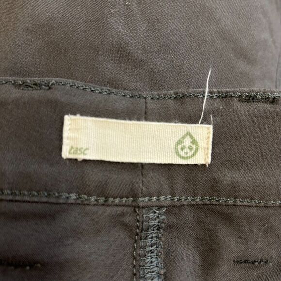 Tasc Motion Medium Gray Performance Flat Front 9"Inch Inseam Shorts Size 38 - Picture 5 of 14